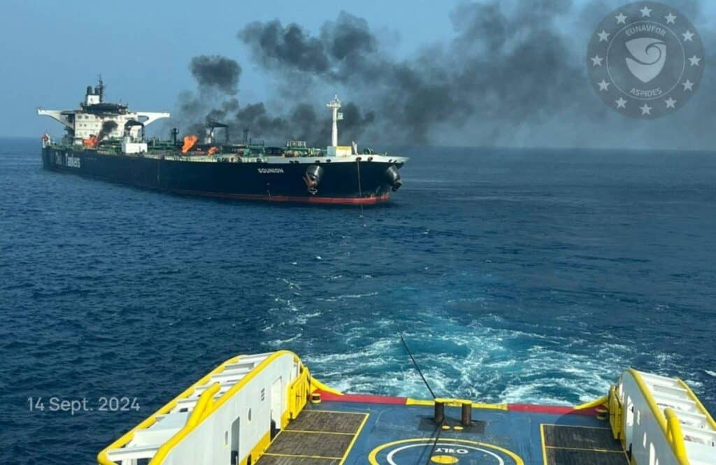 ناقلة النفط «سونيون» (رويترز)