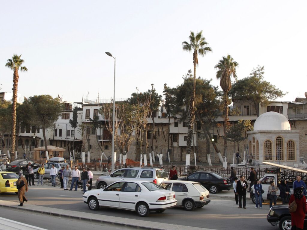 اقتصاد سوريا والعقوبات.. أعباء ثقيلة خلفها نظام الأسد